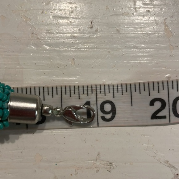 19” 6 strand blue green gold seed bead necklace with a lobster clasp & extender - Picture 12 of 15